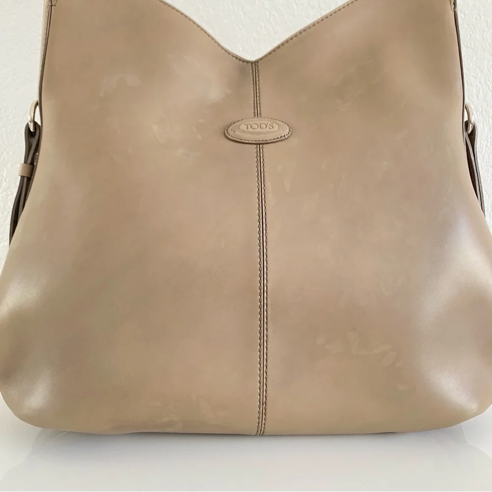 Tod's Di shoulder Bag